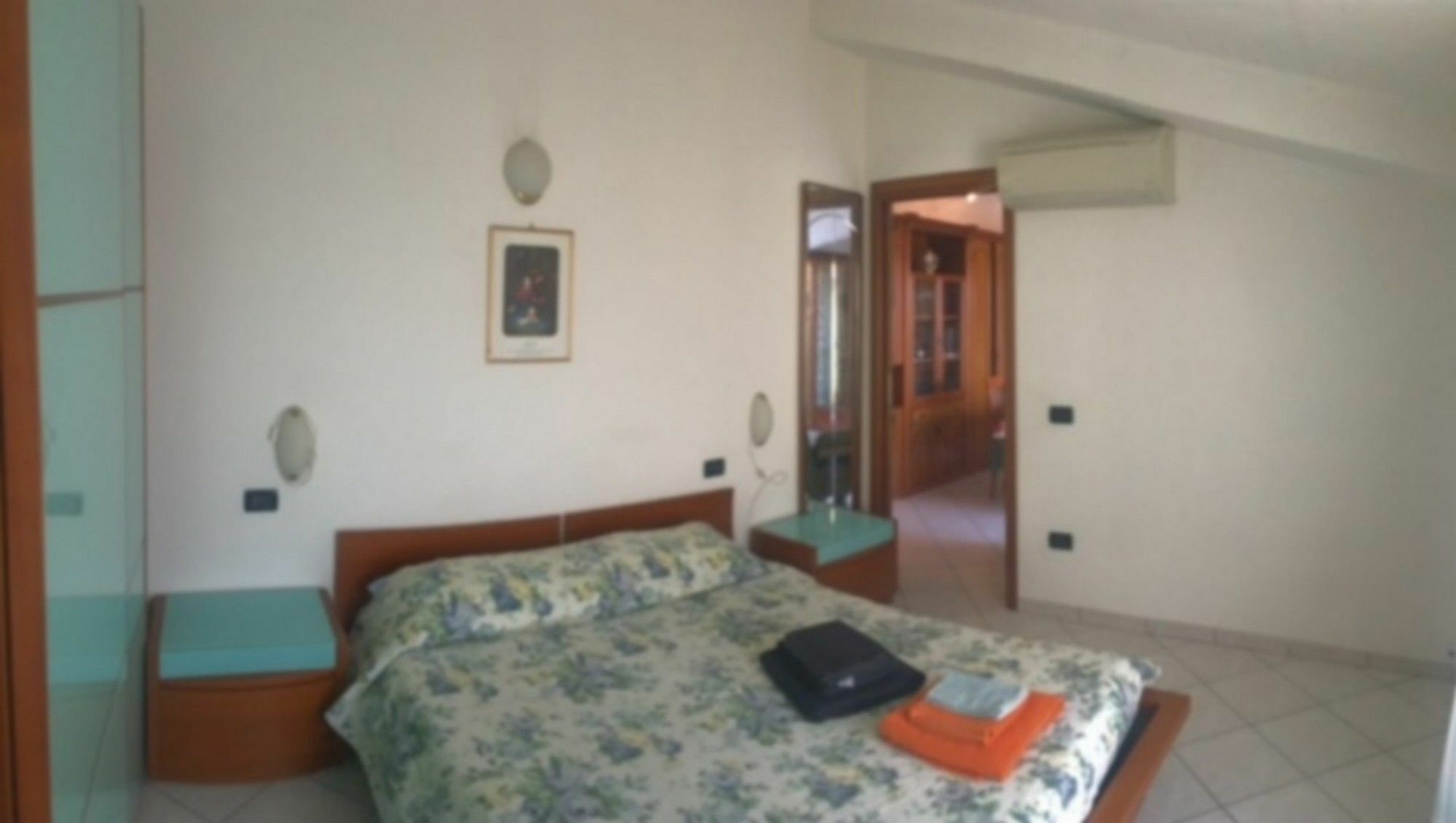 Sarno Apartments Caravaggio Sirmione Eksteriør billede